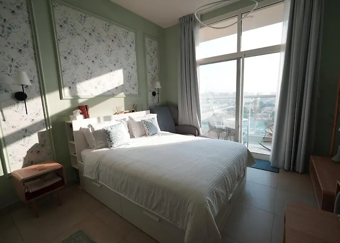 Your Comfy Stylish Studio In Dubai 2Guest And Baby