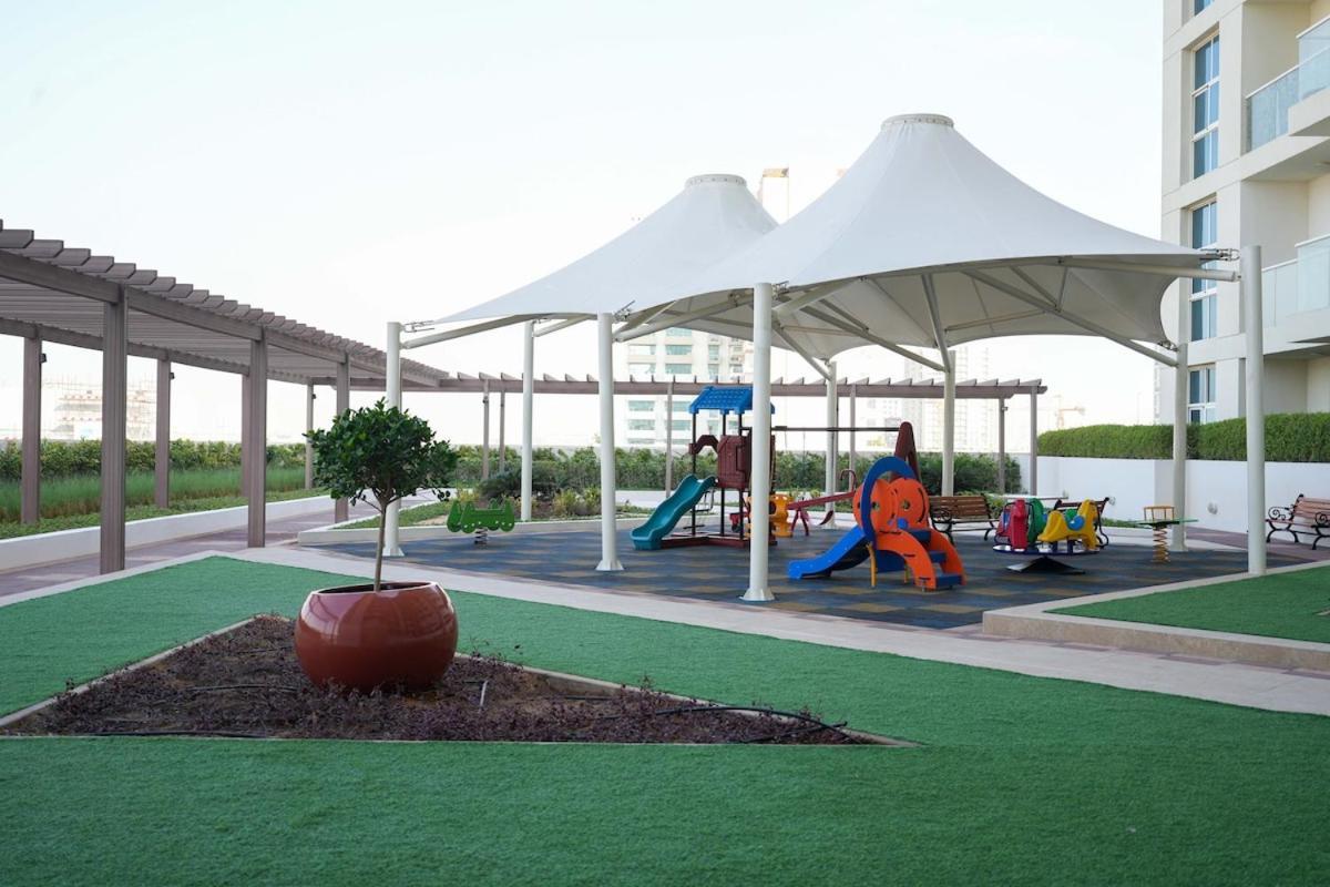 Your Comfy Stylish In 2guest And Baby Apartment Dubai