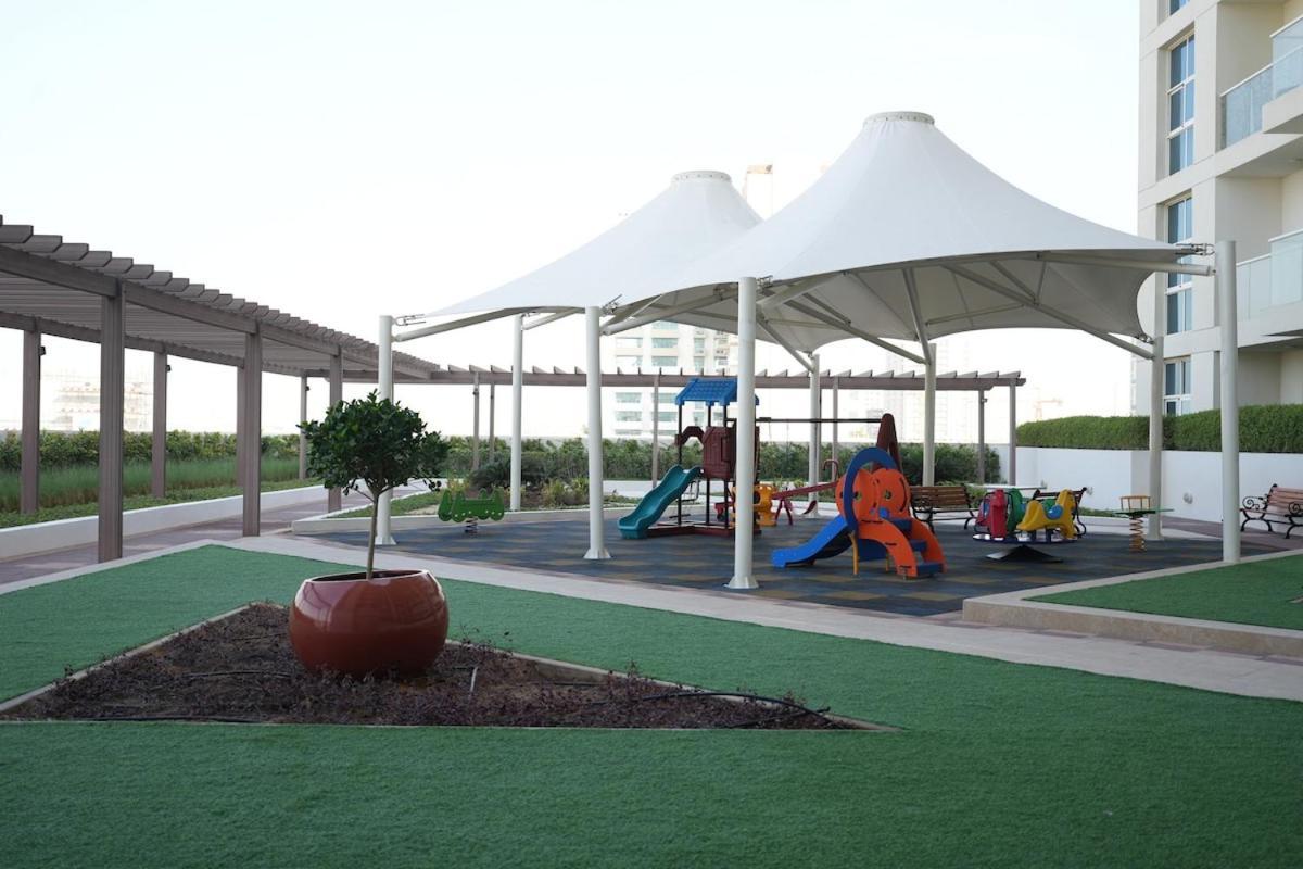 Your Comfy Stylish In 2guest And Baby Apartment Dubai